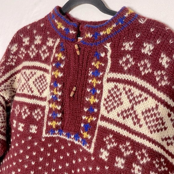 Namaste Woolens Hand Crafted In Nepal Red White Jacquard Knit Sweater L - Picture 12 of 12